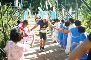 BIB: 2005
                            <button type="button" onclick="openModal(19057051)" class="btn btn-primary btn-sm float-right btn-popup" data-toggle="modal" data-target=".modal-high-quality">
                        <i class="fas fa-shopping-cart"></i> Add to Cart
                    </button>
                                            <button type="button" onclick="isThisMe(19057051, true)" class="btn btn-success btn-sm float-right btn-popup btn-isme hidden" data-toggle="tooltip" data-placement="bottom" title="นี่คือรูปของคุณใช่ไหม คลิกที่นี่เพื่อเอาเข้าอัลบั้ม">
                        <i class="fas fa-plus"></i> Add to album
                    </button>
                    <button type="button" onclick="isThisMe(19057051, false)" class="btn btn-warning btn-sm float-right btn-popup btn-isnotme hidden">
                        <i class="fas fa-ban"></i> Remove from album
                    </button>